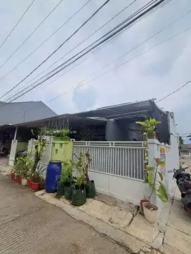 Rumah Hook plus furniture, dalam cluster bebas banjir. Bekasi