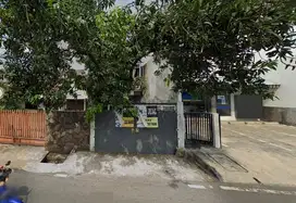 Rumah Tua cocok usaha di Kemanggisan Raya JakBar n1057