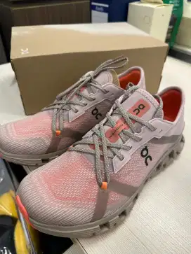 On Cloud X 4 AD (Women) New and Original (Size US 8 EU 39)