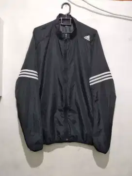 Jaket Running Adidas Size XL