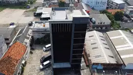 Gedung Baru 4,5 Lantai Di Dewi Sartika Cawang