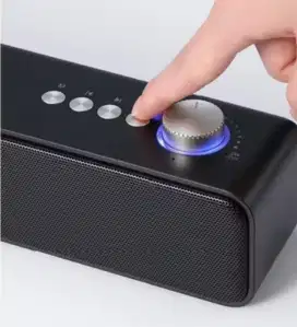 Dijual cepat. Speaker ROBOT soundbar bluetholt 5.0