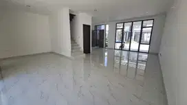 Jarang Ada! Disewa Rumah Permata Hijau Residence PIK 2 Uk 8x20