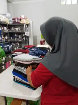 DICARI ADMIN LAUNDRY area KUTISARI