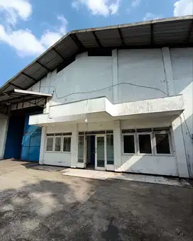 Gudang siap pakai strategis karangploso malang