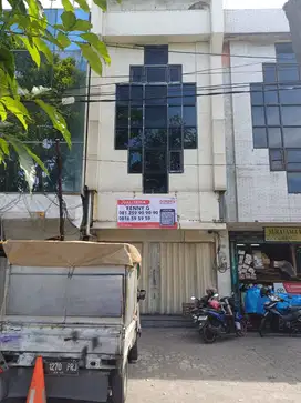 Disewakan Ruko Kedungdoro Cocok untuk usaha