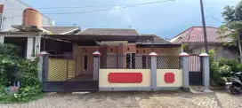 Dikontrakkan Rumah 1 lantai (Perum Permata Tembalang) Semarang