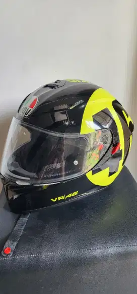 Helm AGV K3, size XL