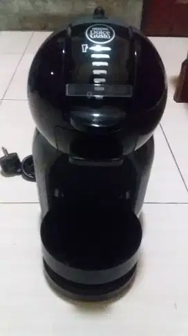 Di jual Mesin kopi Nescafe Dolce Gusto