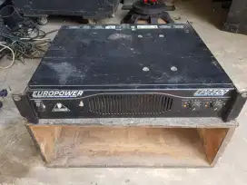 Power behringer ep2500