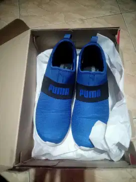 PUMA Relax Knit Slip On