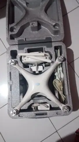 DJI PHANTOM 4 PRO FULLSET | 2x Baterai