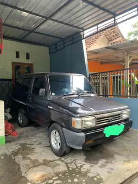 Toyota Kijang 1994 Bensin