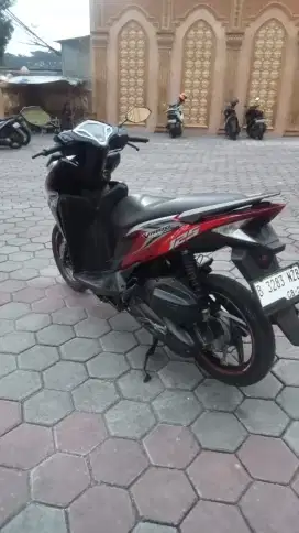 Jual Honda Vario KZR 125cc 2013 surat Lengkap