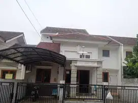 RUMAH CANTIK PERUM BSD SEKTOR 1.4 SERPONG TANGERANG SELATAN