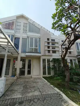 Disewakan Rumah 2 Lantai Zimbali Costa - Grand Island, Pakuwon City