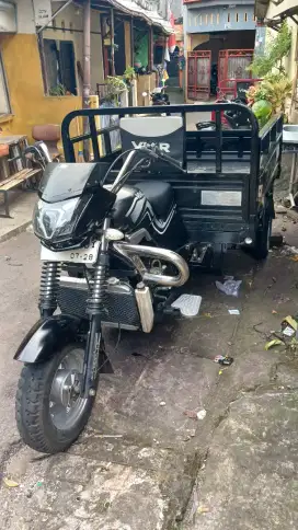 viar tigaroda cc200 tahun 2023 hitam gris