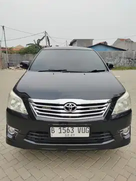 Toyota Grand Innova 2.0 V Luxury