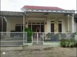 KONTRAKAN/SEWA RUMAH TAHUNAN GATSU (GATOT SUBROTO) BANDUNG TENGAH