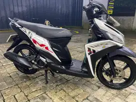 Mio 125 Se 88 ( Putih ) 2015
