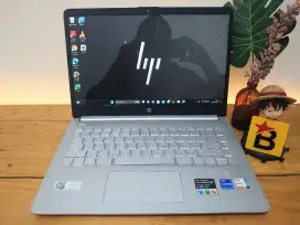 Laptop HP 14s-dq5xx 12thGen Core i7 RAM 16 High Performance