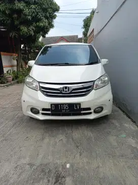 Honda Freed 2012 Bensin