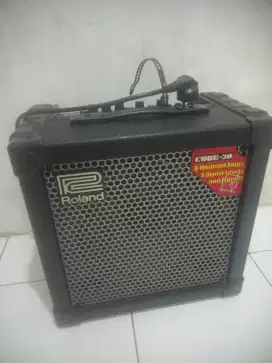 Jual amplifier Roland cube 30 kondisi normal mulus