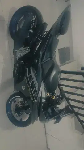 Yamaha R15 V2 Tahun 2016