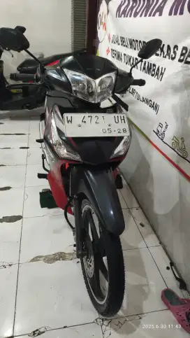 Jual cepat supra x Helm