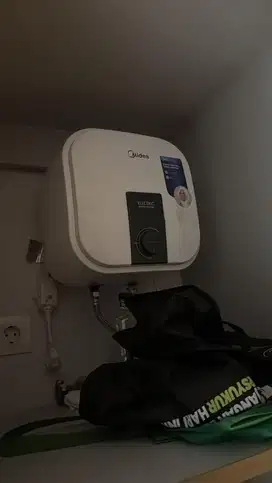 WATER HEATER JARANG PAKAI LIKE NEW