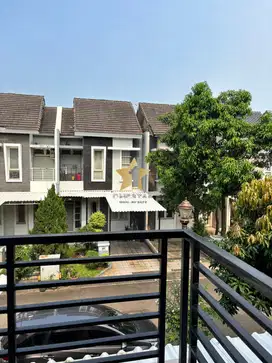Jual Murah Cluster Summarecon Serpong dekat tol SHM 3+1 kamar