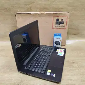 Laptop Gaming  Asus Slim Core i5 Gen 7 Ram 20GB Dual VGA, Siap pakai
