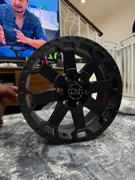 Velg black Rhino