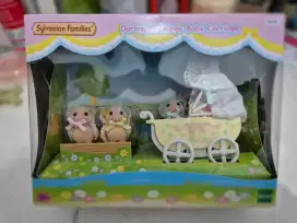 Sylvanian families darling duckling baby carriage