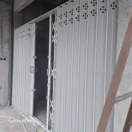 Produsen pintu harmonika Jawa Timur