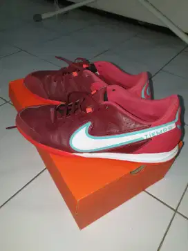 Sepatu Futsal Pria Nike Tiempo Legend 9 Academy Original Size 46