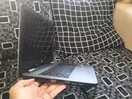 Laptop slim kencang HP 348 G4/core i5 GEN7 RAM 8 GB SSD 256 mantap
