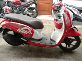 Honda Scoopy 2016