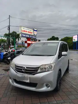 Nissan Serena c 26 th 2013 terawat
