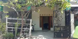 Dijual Rumah (Beserta isinya) siap huni (tanpa perantara)
