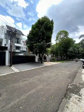 Kebayoran Baru Kost Exclusive Good Investment Jalan Lebar