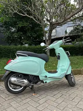 Vespa Primavera 2022