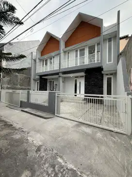 Strategis! Rumah Dekat Kampus UB Merjosri