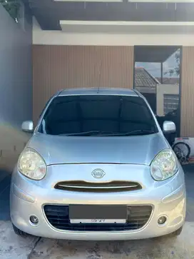 HARGA CASH Nissan March 1.2L Manual 2012