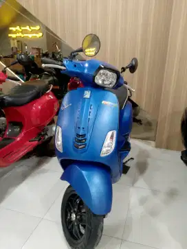 PIAGGIO VESPA S IGET 125 2020 PERFECT CONDITION