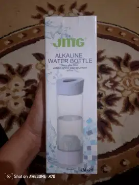 Botol minum alkaline