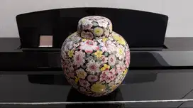 Guci Jahe Famille Rose Dinasti Qing