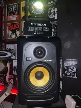 KRK ROKIT 5 speaker