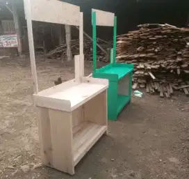 Meja rakit jualan