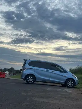 Honda Freed psd 2009